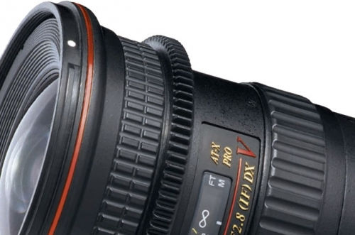 Tokina Camera Lens Ultra-Wide Zoom for Canon EF Mount Black