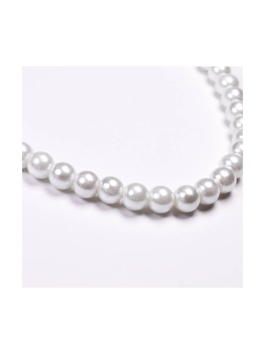 One Necklace with Pearls