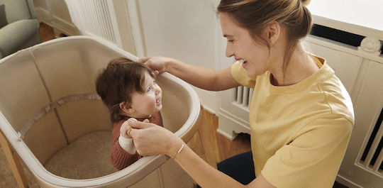 Stokke Λίκνο Snoozi με Στρώμα και Ρόδες Graphite Grey
