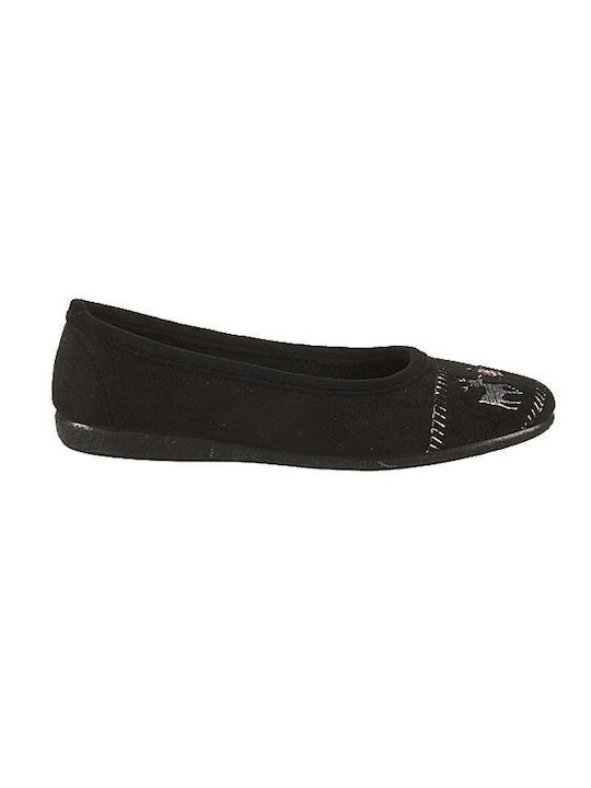 Mitsuko Closed Women's Slippers in Black color