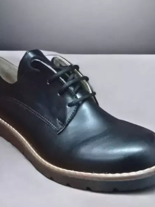 Laura Ferragni Leder Damen Oxfords in Schwarz Farbe