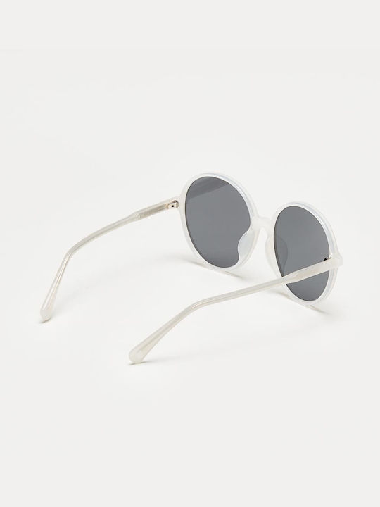 Cosselie Bessie Women's Sunglasses with White Horn-Rimmed Frame and Gray Lenses