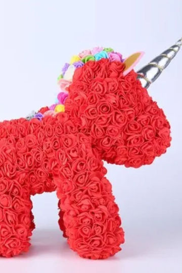 Einhorn aus künstlichen Rosen Roter 25cm in Box Tres Chic