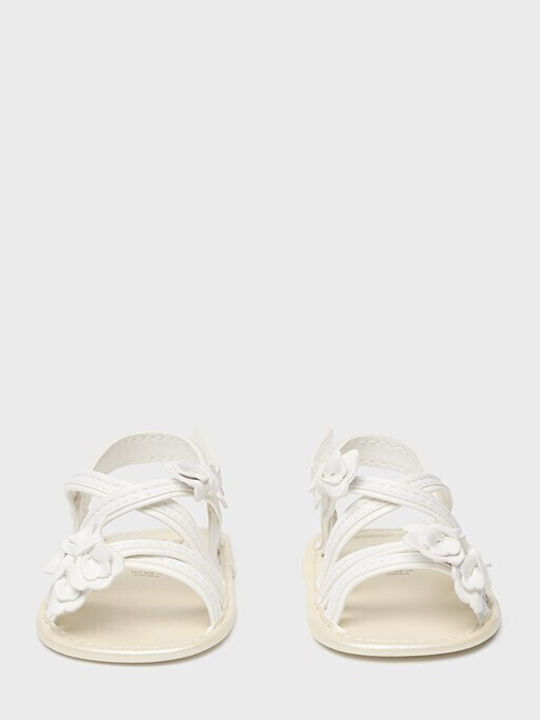 Mayoral Baby Sandalen Weiße