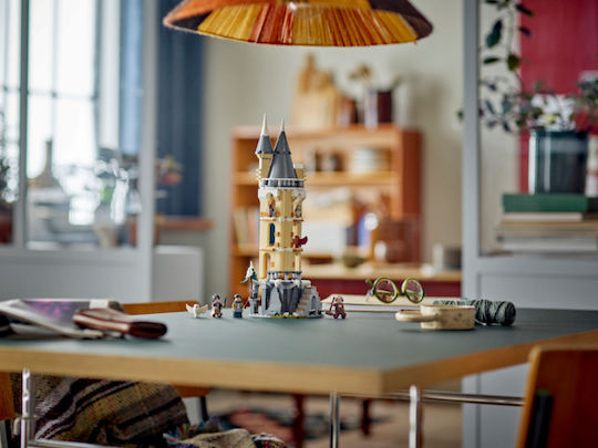 LEGO Castle Hogwarts Castle Owlery for 8+ Years
