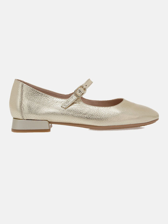 Desiree Shoes Leather Pointy Ballerinas with Strap Gold