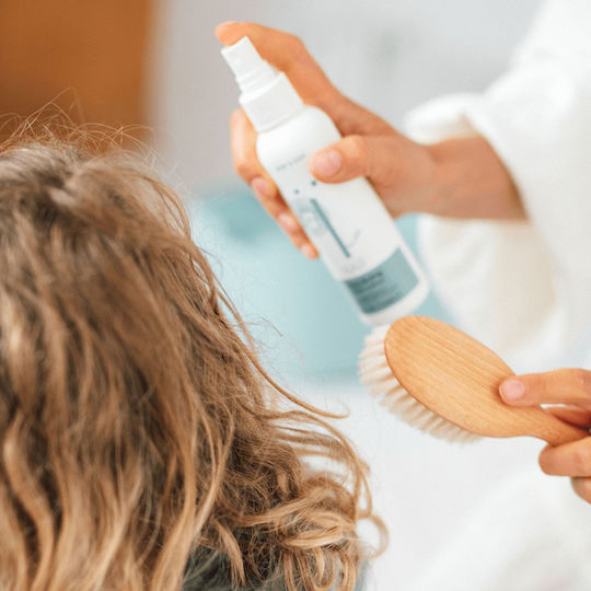 Naïf Παιδικό Conditioner για Εύκολο Χτένισμα σε Μορφή Spray 150ml