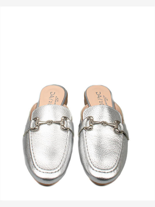 Flach Mules in Silber Farbe