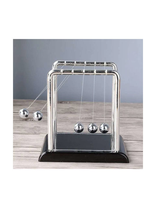 Molf's Office Decorative Newton's Cradle