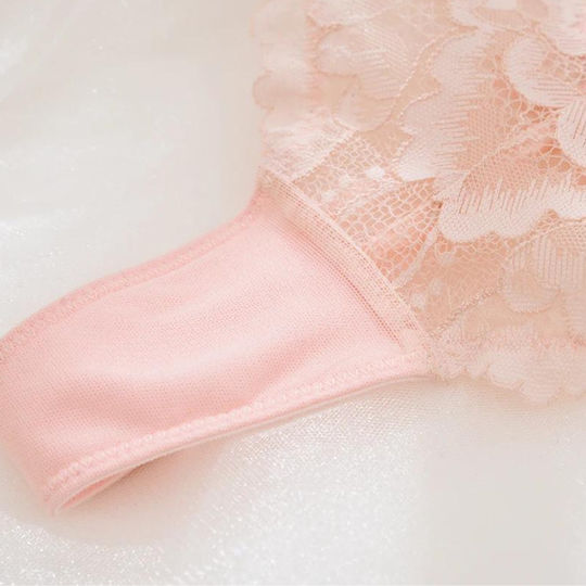 Chicret Γυναικείο Sexy String με Δαντέλα Μαύρο