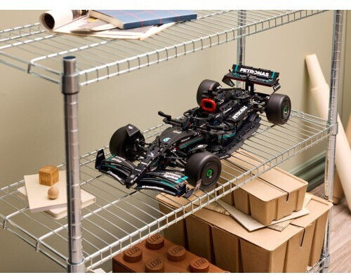 LEGO Technic Mercedes-AMG F1 W14 E Performance за 18+ години 1642 броя