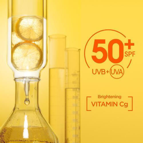 Garnier Cremă De Față Hidratantă Zilnică UV Cu Vitamina C De Zi Cu Factor De Protecție Solară (SPF) 50 40ml