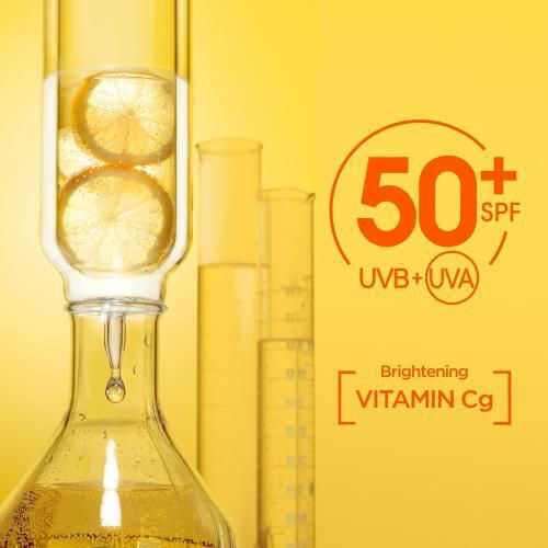 Garnier Skin Naturals Vitamina C Daily UV Glow Cremă Hidratantă de Față de Zi cu Factor de Protecție Solară SPF50 cu Vitamina C 40ml
