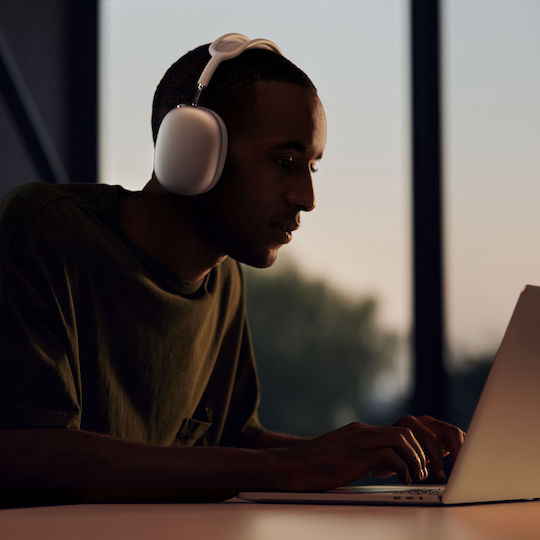 Apple AirPods Max Безжични / Жични Over Ear Слушалки с 20 часа Работа Розови