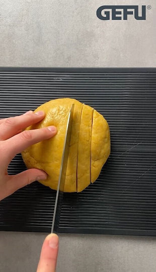 Gefu Perfetta Manual Stainless Steel Pasta Maker 28400