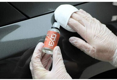 GTECHNIQ Lichid Curățare / Lustruire / Protecție pentru Elastici și Jante Auto 30ml