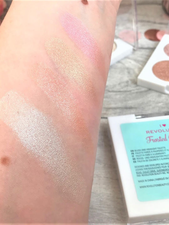 Revolution Beauty Sprinkles Make-up-Palette für das Gesicht Frosted Cupcake 6g