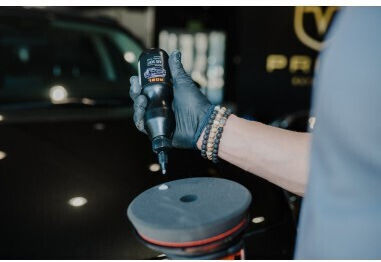 ADBL Aio Soft Lichid Lustruire / Protecție / Ceruire pentru Elastici și Jante Auto cu Aromă de Nucă de cocos 1lt