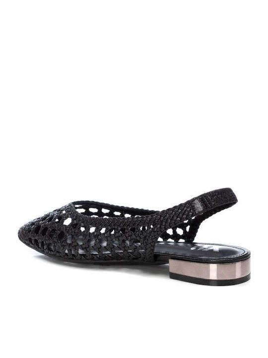 Synthetic Leather Pointy Ballerinas With strap Black