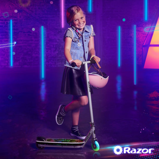 Razor Color Rave Trotinetă Electrică Pentru Copii Cu Viteză Maximă De 12km/h Și Autonomie De 6km În Culoare Argintie