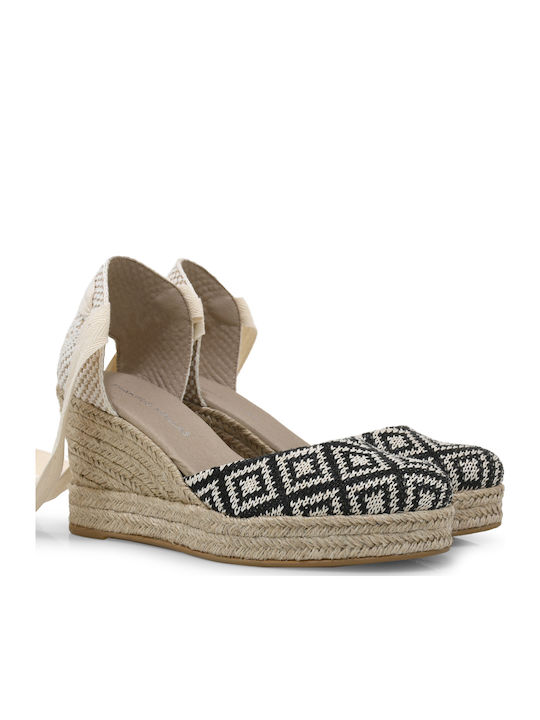 Tsakiris Mallas