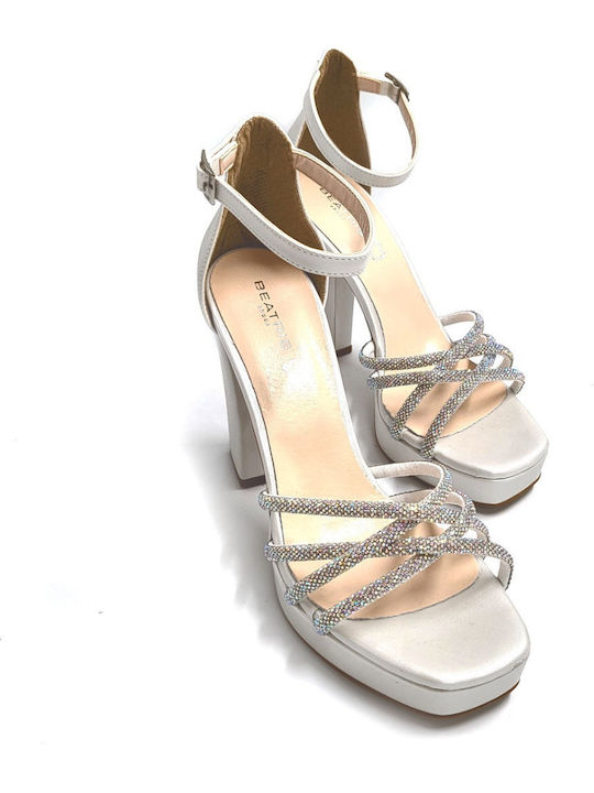 Sandalen mit Strass Weiß