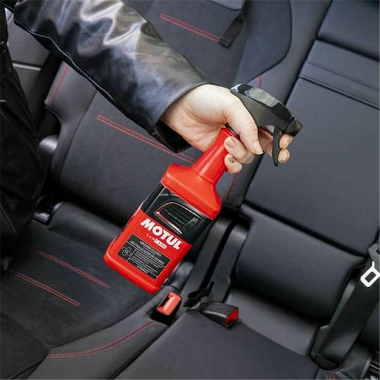 Motul Car Care Odor Neutralizer Cleaning Spray for Car Dashboard 500ml
