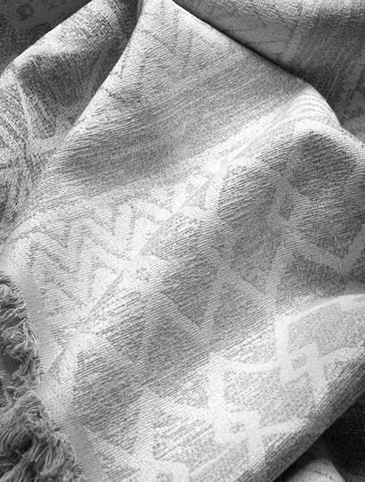 Madi Eclectic Dreisitzer-Sofa Wurf Pelzartig 170x300cm Grau