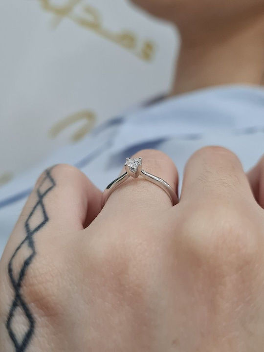Mentzos Single Stone with Diamond