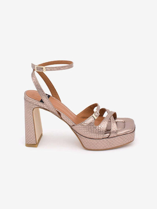 Angel Alarcon Leder Damen Sandalen in Gold Farbe