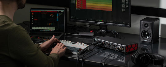 Tascam US-4X4HR Εξωτερική Επαγγελματική Κάρτα Ήχου με Σύνδεση USB