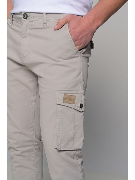 Roots Trousers Cargo Elastic in Loose Fit Gray