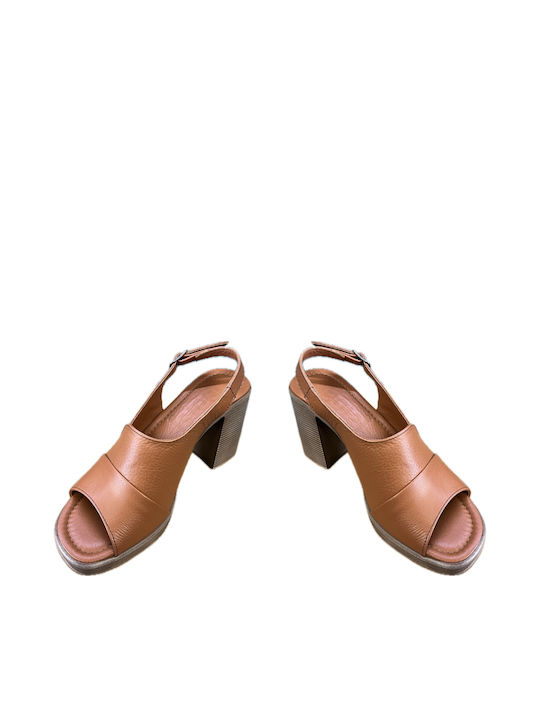 Gotsi Anatomic Anatomic Leather Women's Sandals Brown