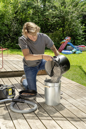 Karcher Ash Vacuum 230W with 14L Container