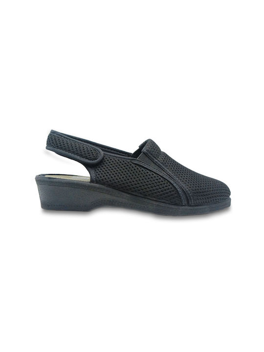 Sanaflex Women's Flat Sandals in Black Color