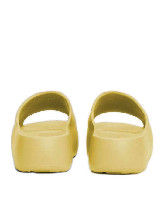 Slides Cu Platformă În Culoare Galbenă