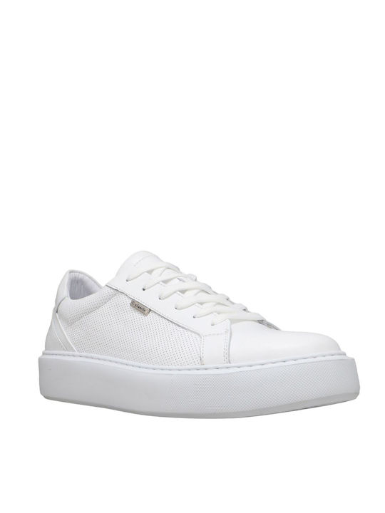 Guy Laroche