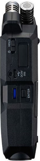 Zoom Digital Portable Recorder Battery/Power for Recording on Memory Card with Recording Duration 10 Hours and Phantom Power
