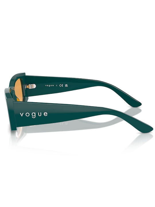 Vogue Sonnenbrillen mit Beige Rahmen und Grün Linse VO5584S 316482