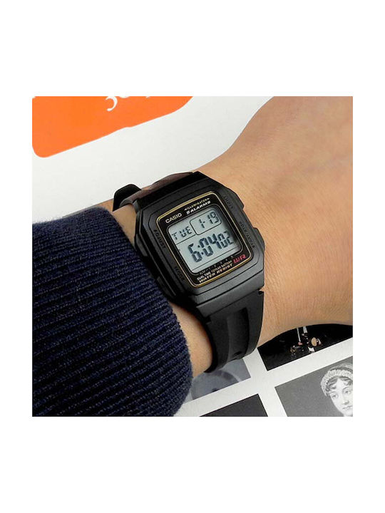 Casio Classic Ψηφιακό Ανδρικό Ρολόι 34mm Μπαταρίας με Μαύρο Καουτσούκ Λουράκι