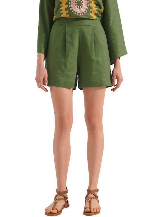 August Women's Shorts Green