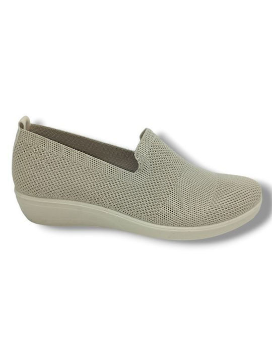 Women's Canvas Slip-Ons Beige
