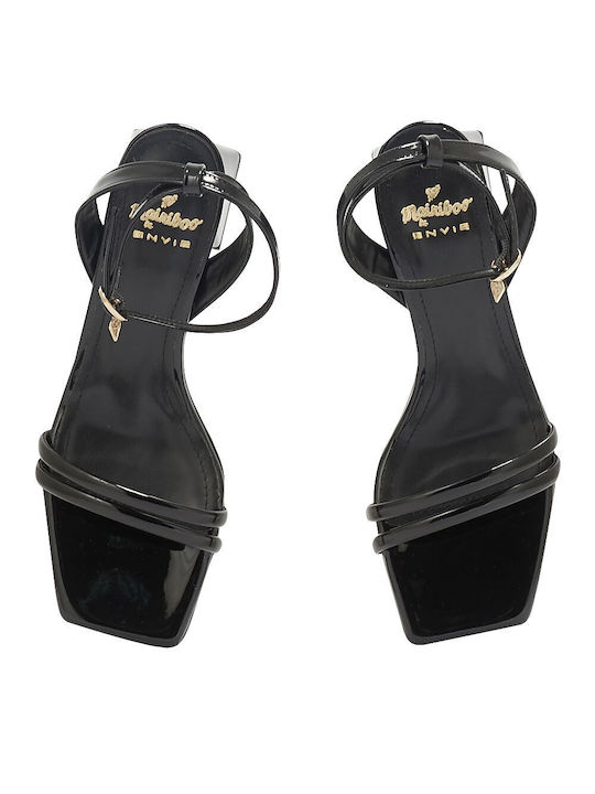 Sandalen aus Lackleder Schwarz