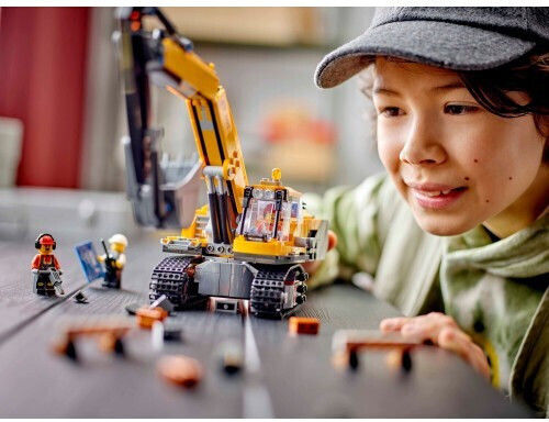 LEGO City Yellow Construction Excavator for Ages 8+ 633 Pieces