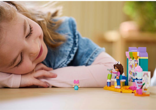 LEGO Gabby's Dollhouse Crafting Cu Baby Box Pentru 4+ Ani 60 Bucăți