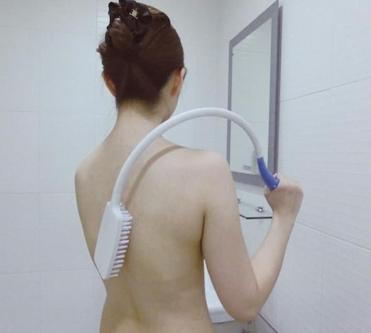 Sundo Brush Back White 1pcs