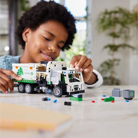 LEGO Technic Mack® Lr Camion de Gunoi Electric pentru 8+ Ani 503 Piese