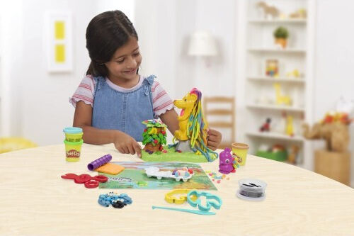 Hasbro Play-Doh Knete - Spiel-Set Play Doh Lontaríu Mit Freunden Für 3+ Alter, 11 Stück