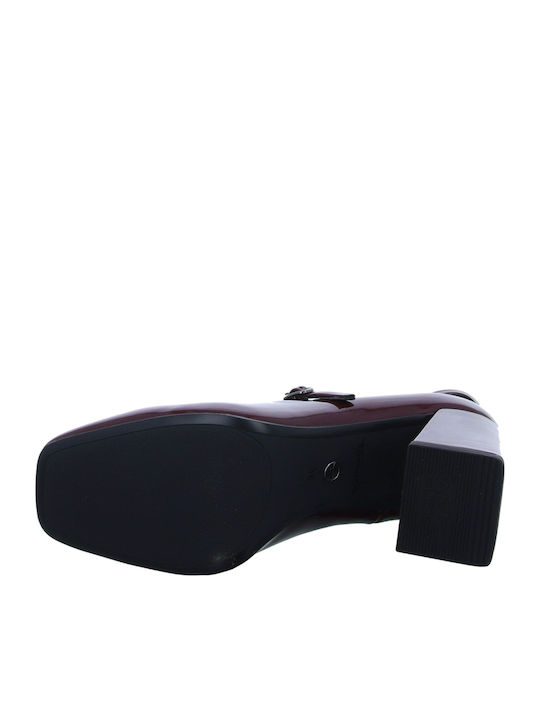 Pumps mit Riemchen Burgundisch