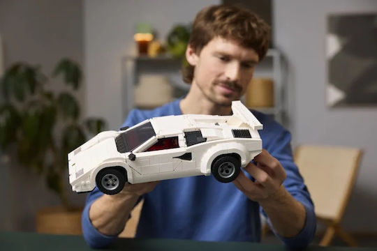 LEGO Icons Lamborghini Countach 5000 Quattrovalvole For 18+ Years 1506 Pieces